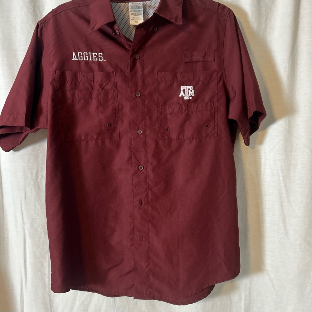 TEXAS A&M Aggies Men Maroon Vented Button Front Nylon Fishing Shirt MChiliwear